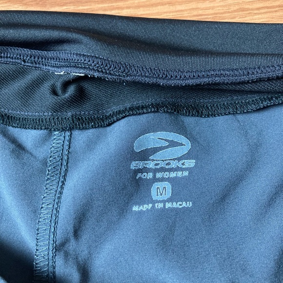 Brooks capris - Picture 6 of 9